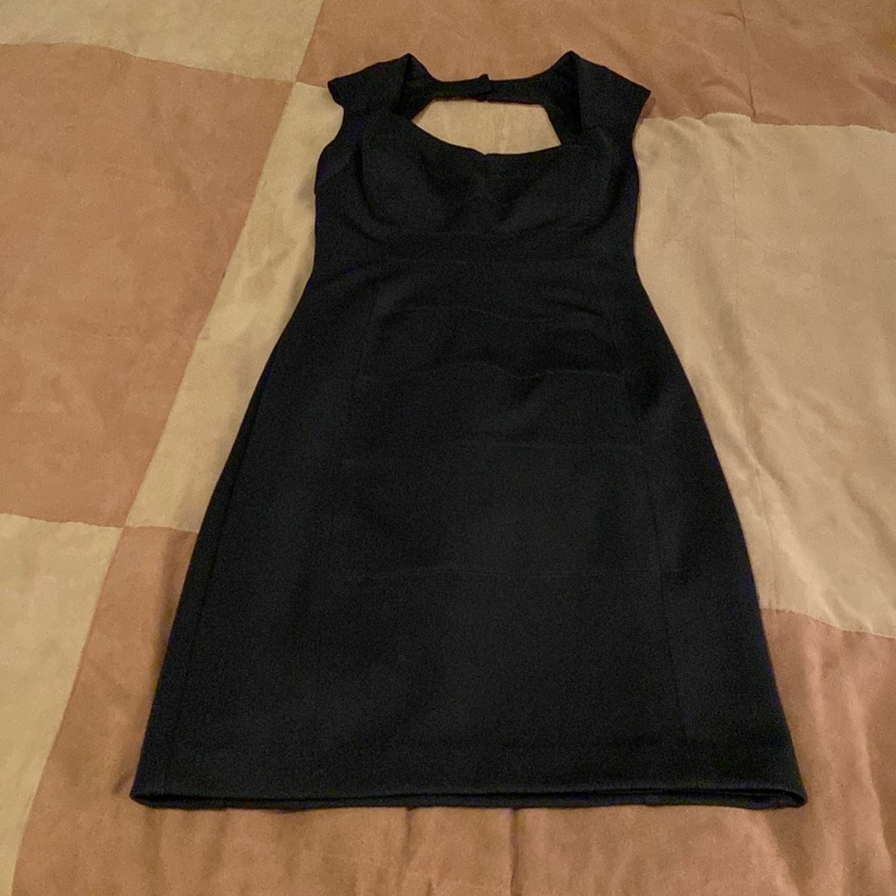 White House Black Market LBD
